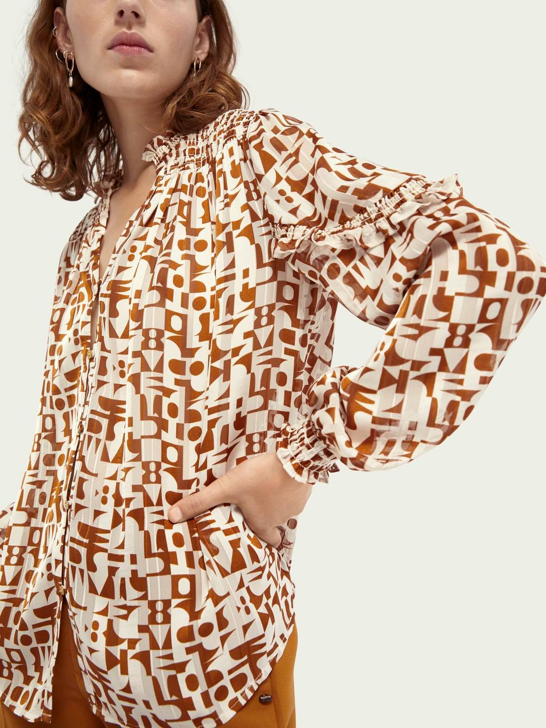 Blusa estampado sales geometrico zara