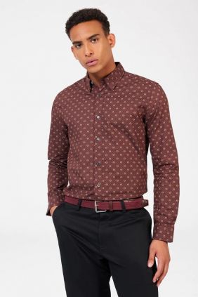 Signature geo print shirt aubergine