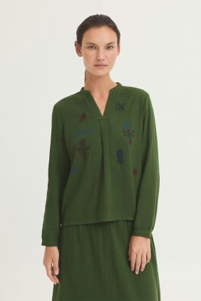 Blusa punto de cruz