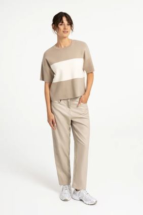 Pantalón Piel sintética y corte carrot