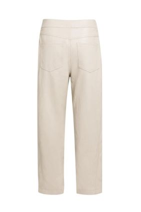 Pantalón Piel sintética y corte carrot