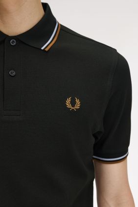 Polo M3600 Verde noche / Blanco/ Caramelo Oscuro