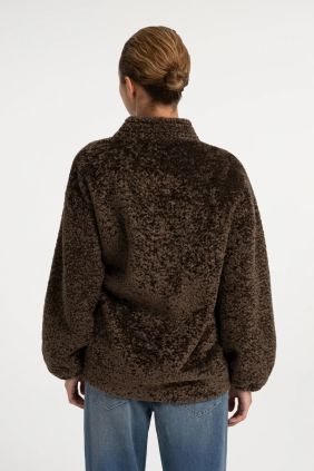 Chaqueta tipo Teddy